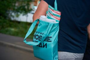 Alkalmi ruhák újrahasznosítása – kreatív styling